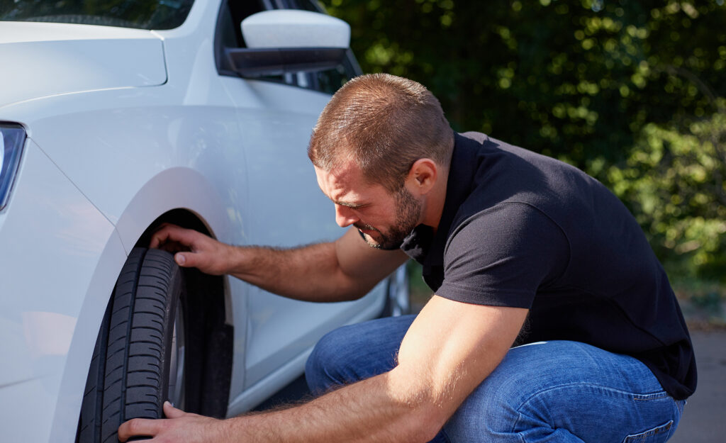 tweedehands auto kopen onderhoudshistorie controleren